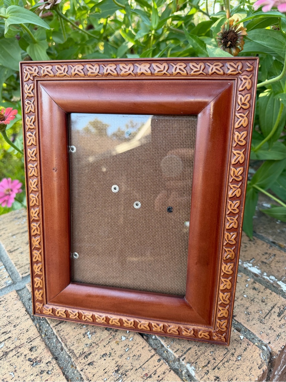 Vintage 1998 5x7 Picture Frame Wood Burnes of Boston Hang or Stand